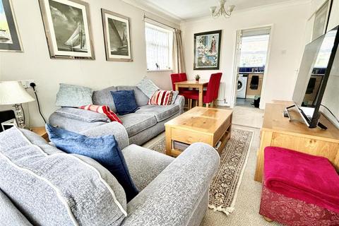 1 bedroom apartment for sale, Egmont Road, Poole BH16