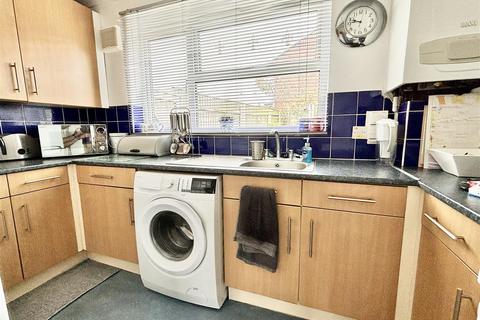 1 bedroom apartment for sale, Egmont Road, Poole BH16