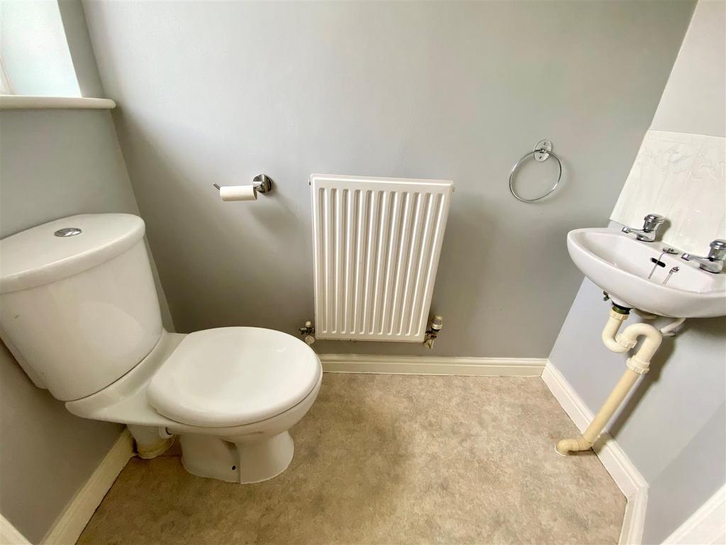 12 allt dderw gf wc.jpg