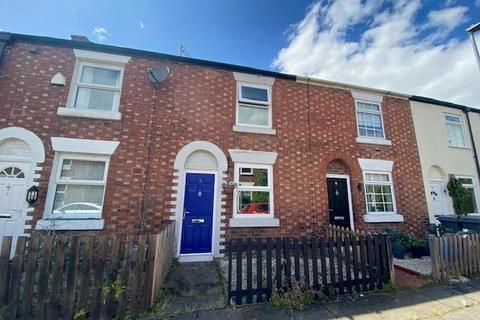 2 bedroom house to rent, Davenfield Grove, Didsbury, Manchester