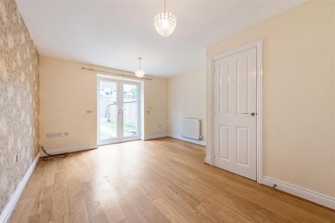 2 bedroom terraced house to rent, Snitterfield Drive, Shirley, Solihull