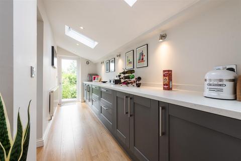 23 Reservoir Road, Solihull, B92 8BA