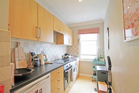 1 bedroom flat for sale, Brunswick Square, Hove