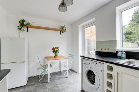 21 Bendigo Lane, Nottingham, NG2 4EH