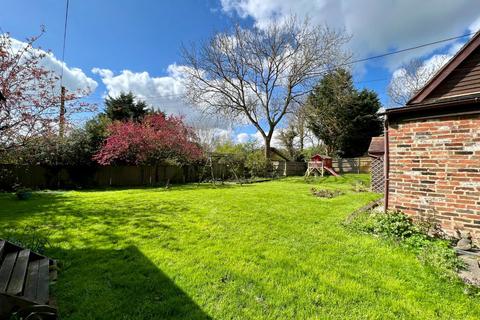 5 bedroom detached house to rent, TENTERDEN ROAD, CRANBROOK