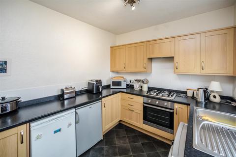 2 bedroom terraced house for sale, Silverwood Avenue, Halifax HX2