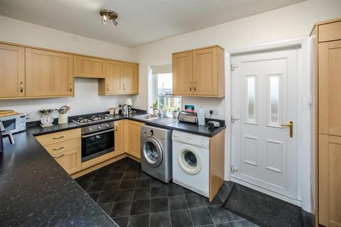 2 bedroom terraced house for sale, Silverwood Avenue, Halifax HX2