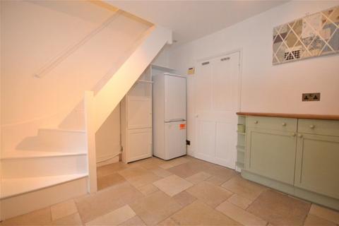 2 bedroom house to rent, Bedmond Hill, Pimlico