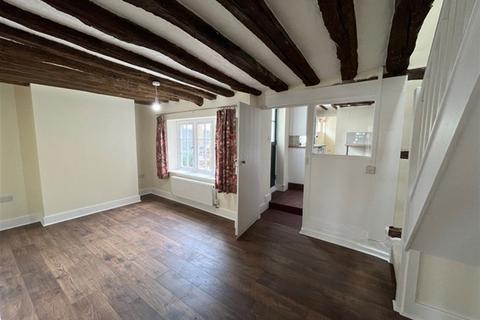 3 bedroom house to rent, High Street, Wheathampstead