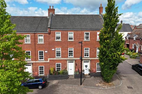 4 bedroom townhouse for sale, Little Connery Leys, Birstall, Leicestershire