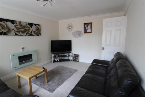 3 bedroom terraced house for sale, Mount Pleasant Court, Throckley, Newcastle Upon Tyne