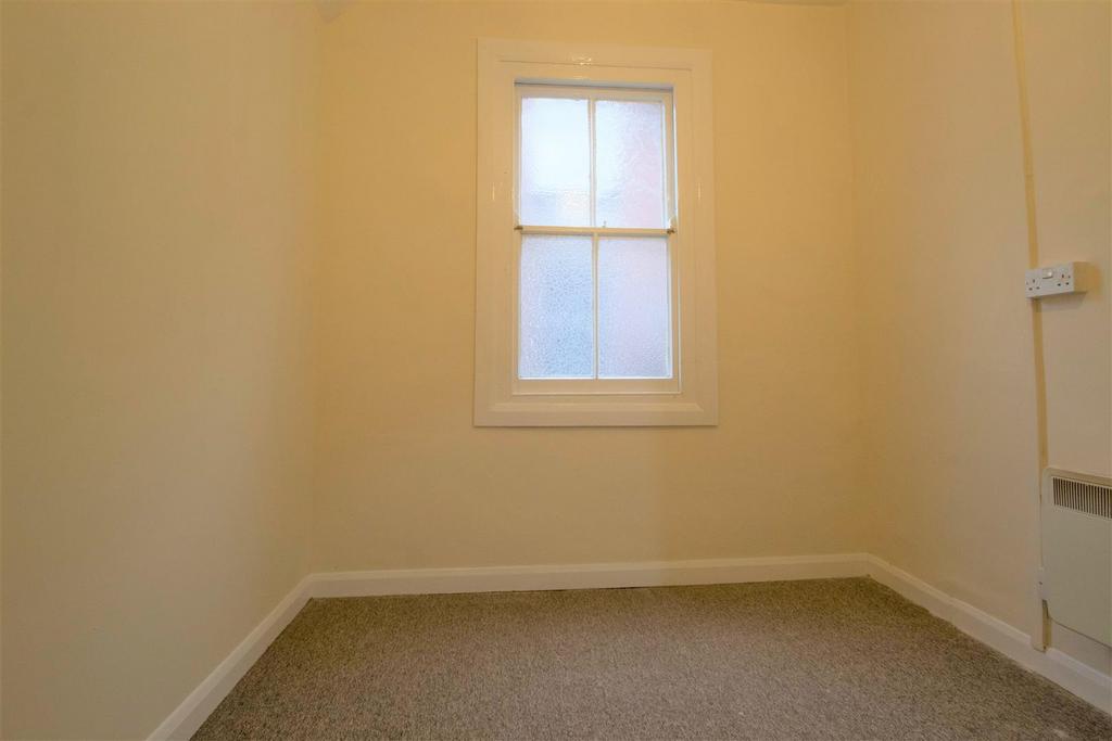 West St Bedroom 1 .jpg