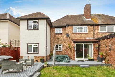 4 bedroom semi-detached house for sale, Plackett Way, Slough