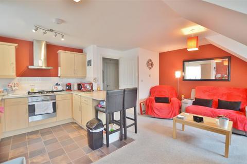 1 bedroom flat for sale, Lincoln Way, Slough