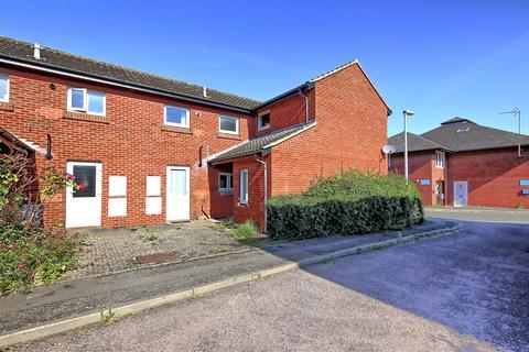 2 bedroom maisonette for sale, Tiverton Way, Cambridge