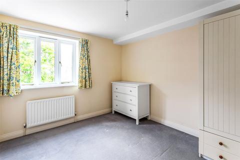 2 bedroom flat for sale, St. Martins Mews, Dorking, Surrey, RH4