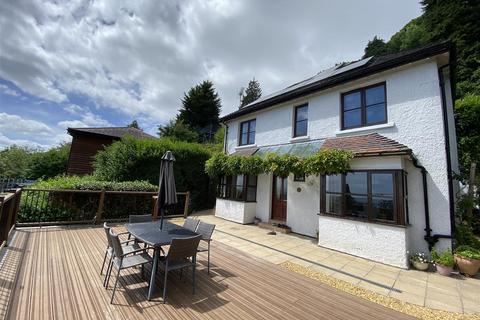 3 bedroom detached house for sale, Wyche Road, Malvern