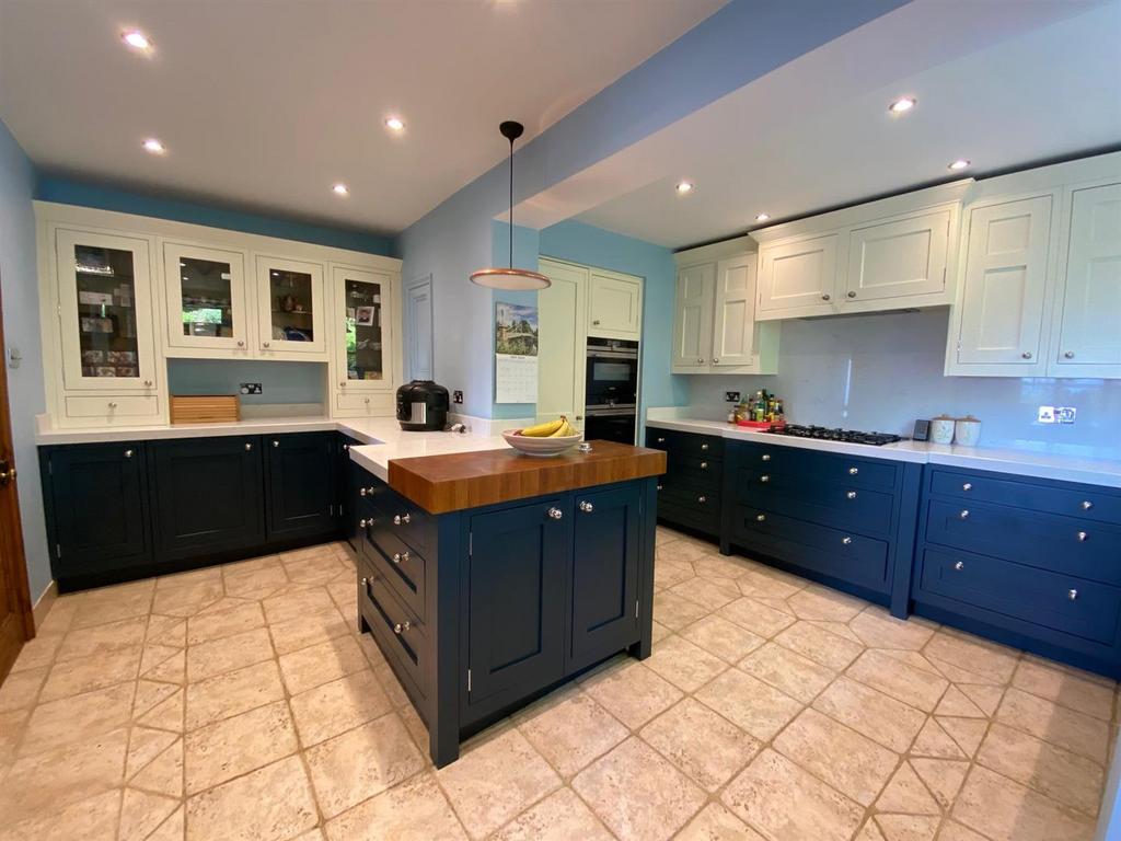 Bespoke Kitchen.jpg