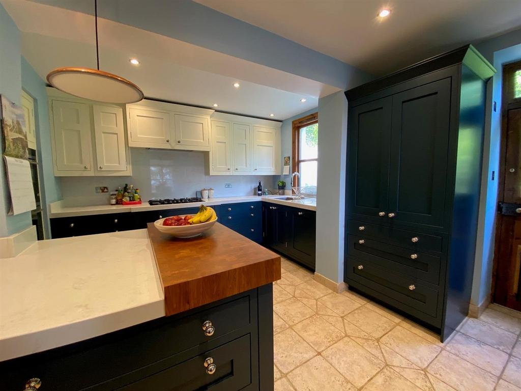 Bespoke Kitchen.jpg