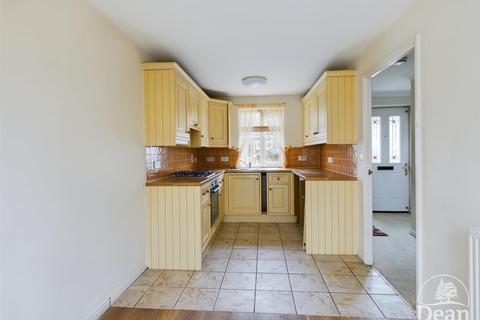 3 bedroom semi-detached house for sale, Listers Place, Cinderford