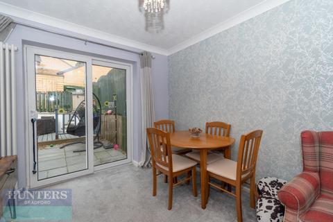 3 bedroom semi-detached house for sale, Suffolk Place Bolton Outlanes, Bradford, West Yorkshire, BD2 1HF