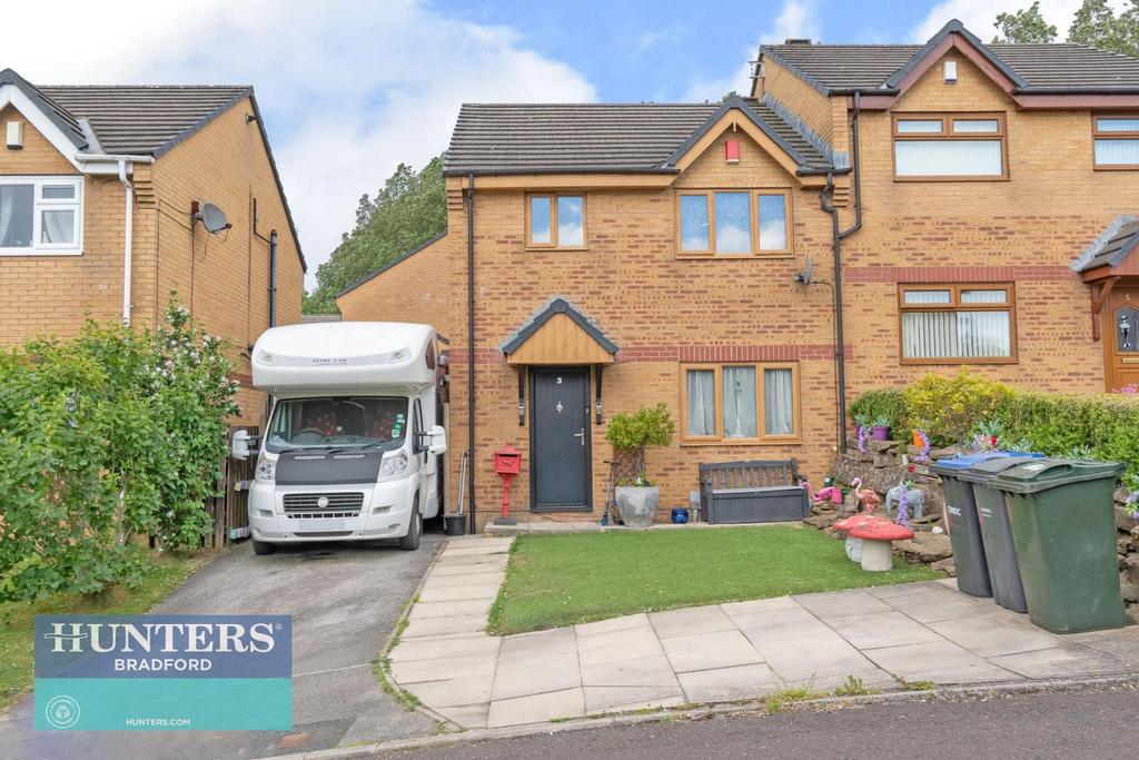 Suffolk Place Bolton Outlanes... 3 bed semidetached house for sale £