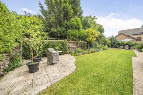 4 bedroom detached house for sale, Pearmain Close, Bedford