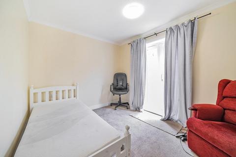 12 Tate Close, Wistow, Selby, YO8 3YW