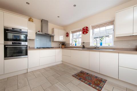 Fair View Dark Lane, Kinver, Stourbridge, DY7 6JD