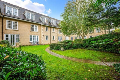 Banstead - 1 bedroom apartment for sale