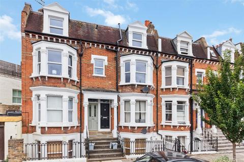 4 bedroom maisonette to rent, Mirabel Road, London