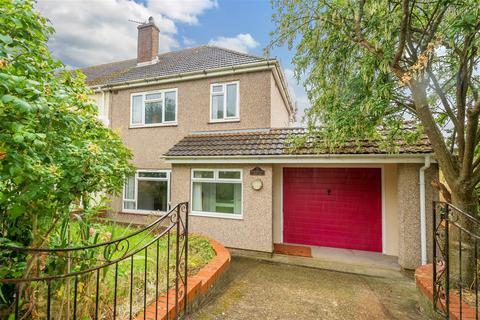 3 bedroom end of terrace house for sale, Chamberlain Avenue, Maidstone