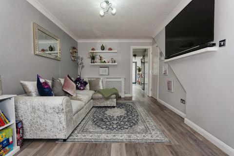 7 Crimscote Close, Shirley, Solihull, B90 4TT