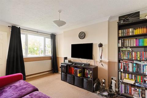 32 Beech Avenue, Bishopthorpe, York, YO23 2RJ