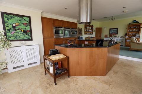 The Nook Corntown Road, Ewenny, Bridgend, CF35 5BH