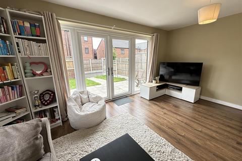 4 bedroom semi-detached house for sale, Bothwell Road, Manchester