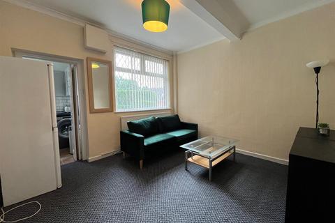 1 bedroom apartment to rent, Wellmead Close, Cheetwood, Manchester
