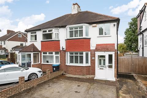 86 Foxon Lane, Caterham, CR3 5SD