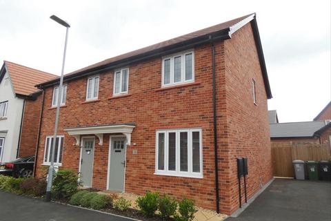 3 bedroom semi-detached house to rent, Fawcett Place, Crewe CW1