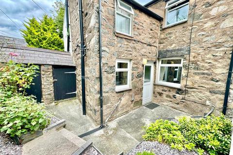 2 bedroom house for sale, School Bank Road, Llanrwst