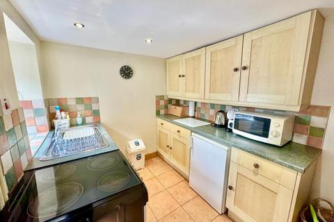 2 bedroom house for sale, School Bank Road, Llanrwst