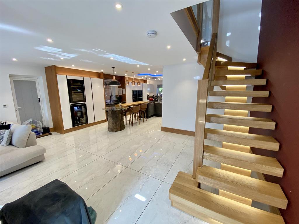 Feature stairs
