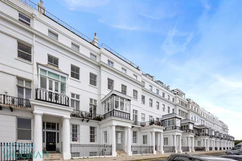 3 bedroom apartment for sale, Chichester Terrace, Brighton BN2