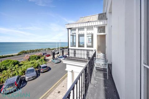 3 bedroom apartment for sale, Chichester Terrace, Brighton BN2