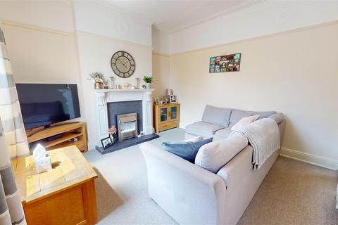 2 bedroom terraced house for sale, Bath Place, Boothtown, Halifax