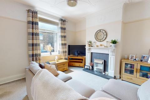 4 Bath Place, Halifax, HX3 6EG