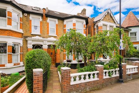 2 bedroom flat for sale, Fladgate Road, Leytonstone