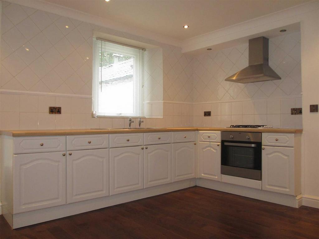 Dining kitchen