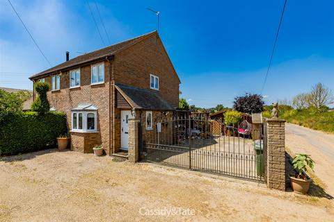 3 bedroom semi-detached house for sale, Noke Lane, St. Albans