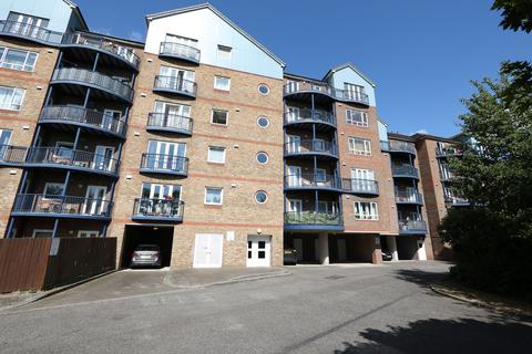 2 bedroom flat for sale, Anchor Court, Grays